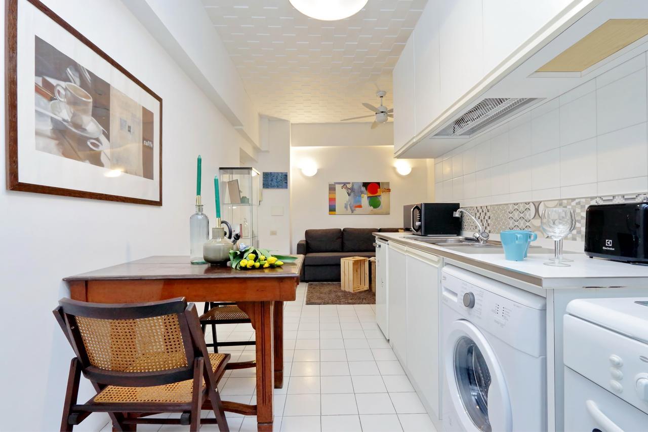 Rizzo Apartment Рим Екстериор снимка